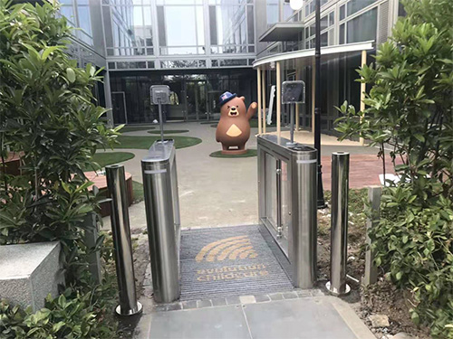 摆闸